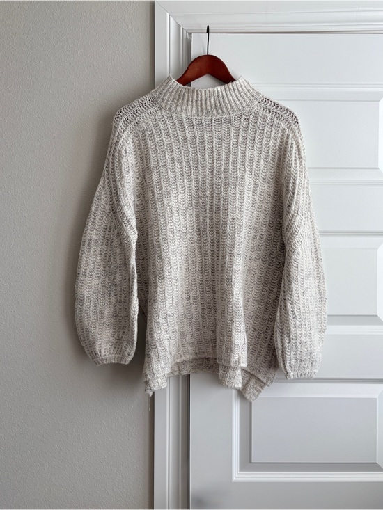 Pilcro Sweaters - Anthropologie Pilcro Textured Tunic Sweater Cream cozy Wool Blend M